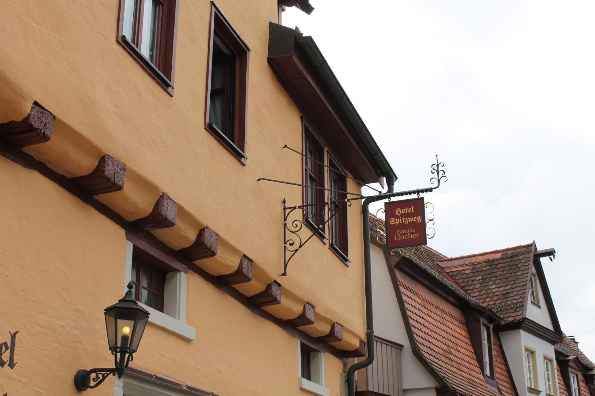 Hotel Spitzweg Ротенбург-на-Таубере Экстерьер фото